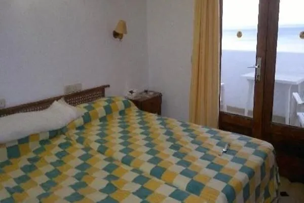Apartamentos Los Pueblos Puerto del Carmen  Lägenhetshotell Puerto del Carmen (Lanzarote)