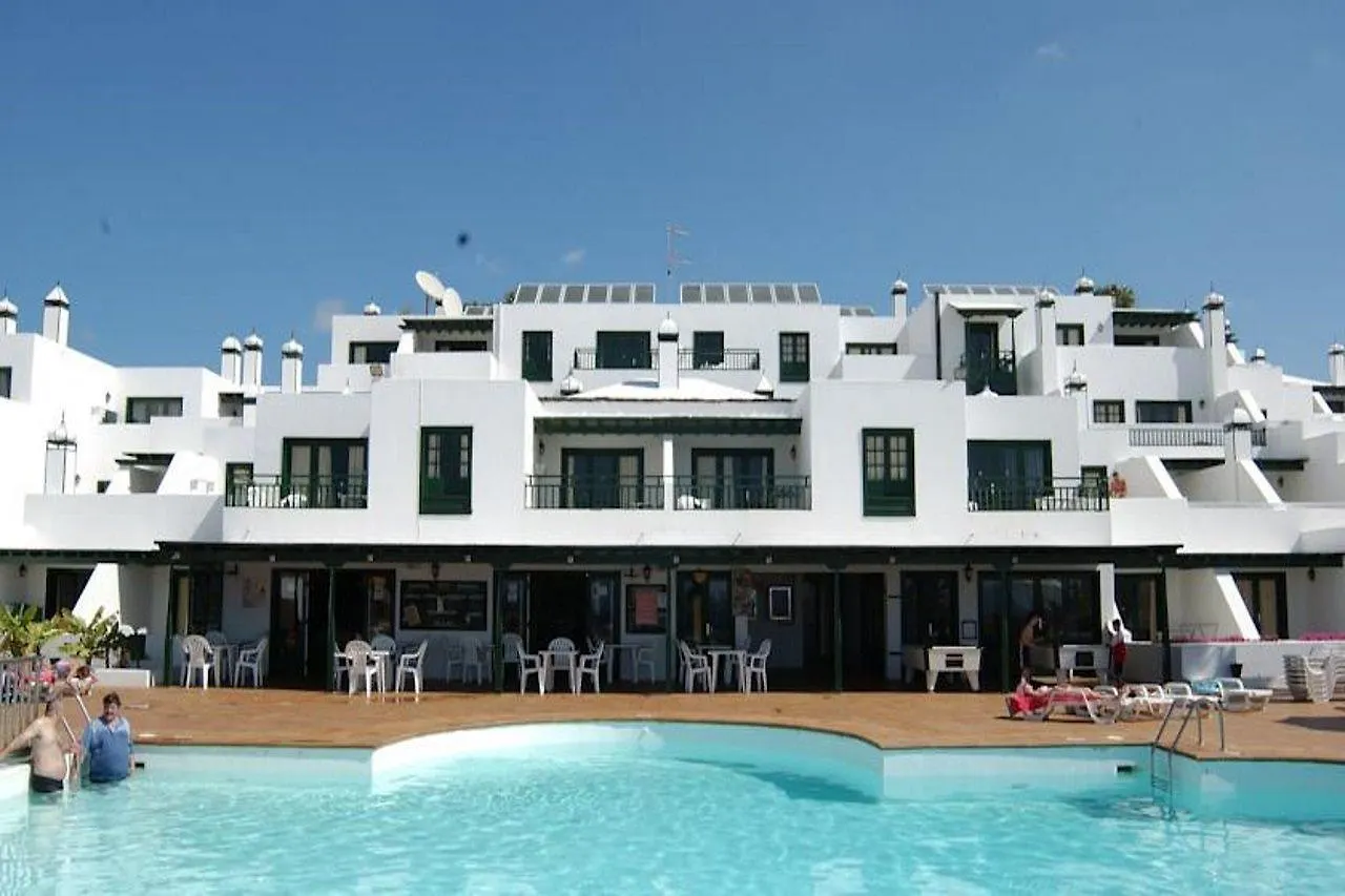 Apartamentos Los Pueblos Puerto del Carmen  2*, Puerto del Carmen (Lanzarote)